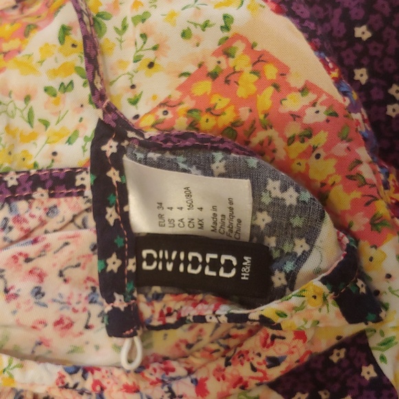 Multicolor floral patchwork maxi dress, size 4, H&M - Picture 6 of 7